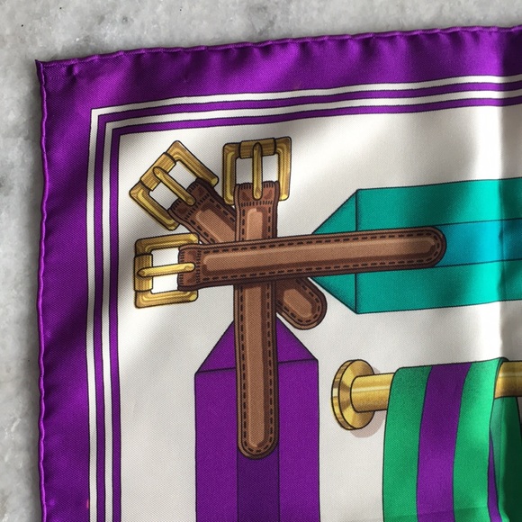 Hermès Belt Print 90 cm Silk Scarf - Picture 7 of 8